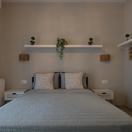 Elzo Apartment *