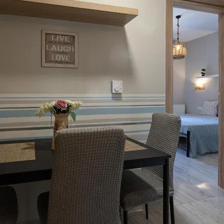 Apartament Elzo *