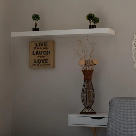 Elzo * Neos Marmaras