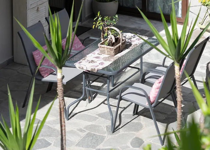 Apartman Elzo Néosz Marmarász