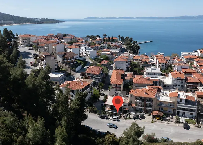 Elzo Néosz Marmarász