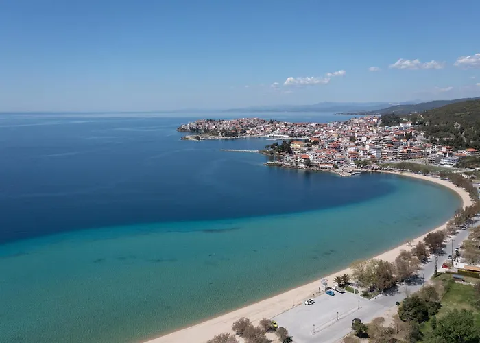 Elzo * Néosz Marmarász