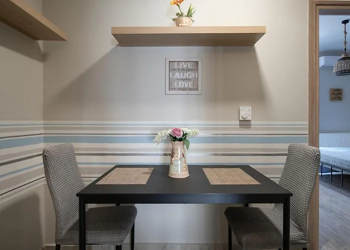 Apartman Elzo Néosz Marmarász